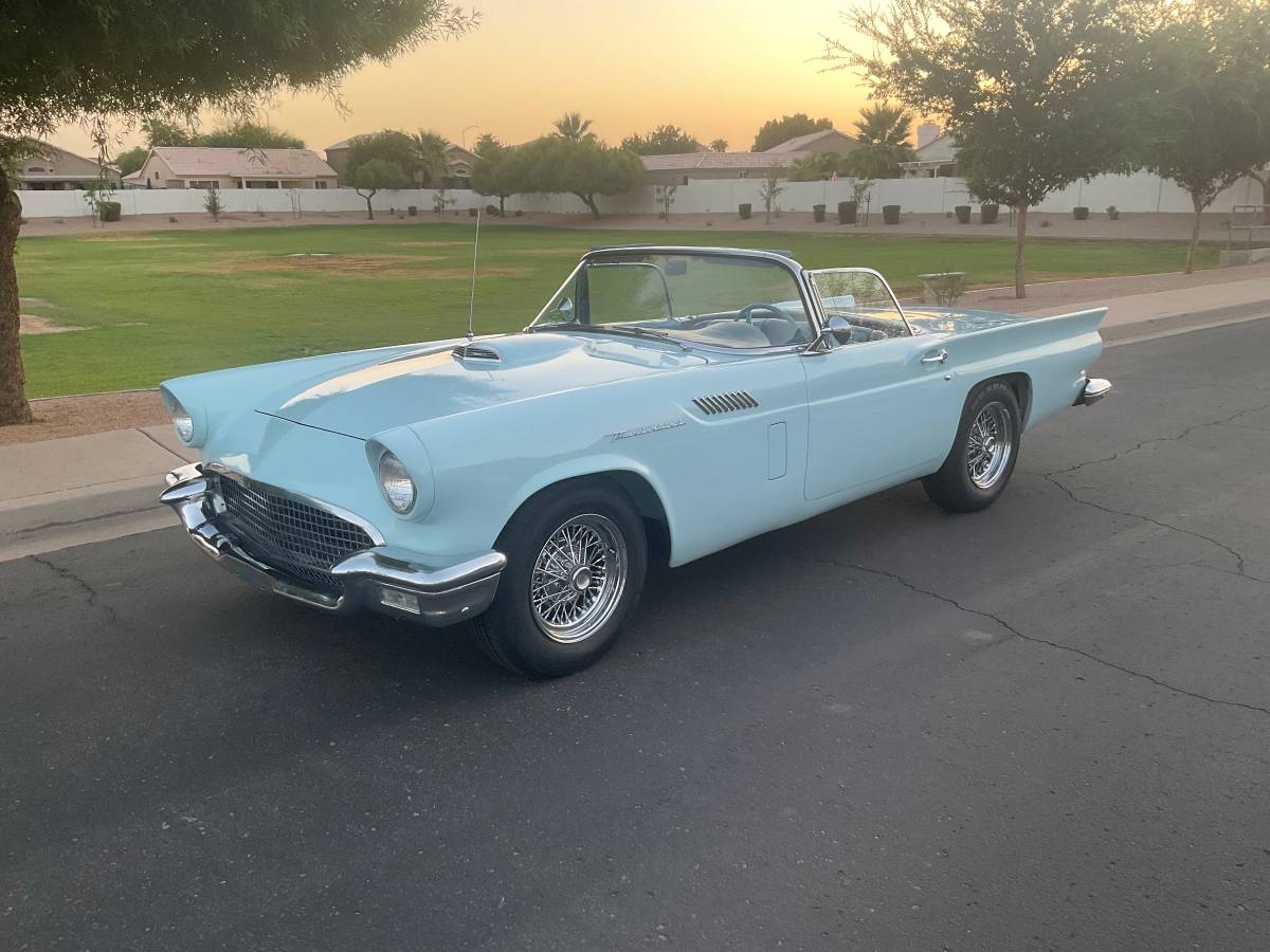 Ford-thunderbird-convertible-1957-blue-14