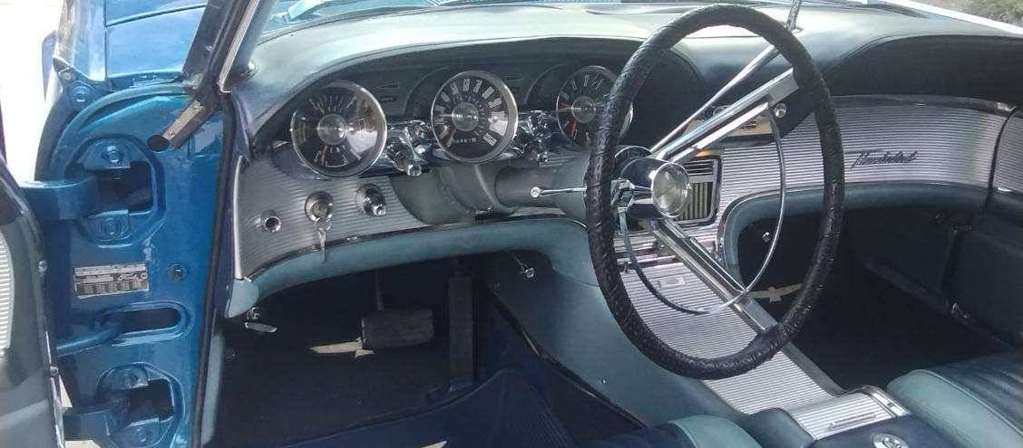 Ford-thunderbird-coupe-1962-custom-4