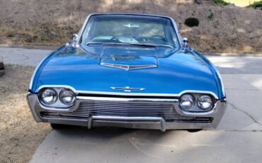 Ford-thunderbird-coupe-1962-custom-5