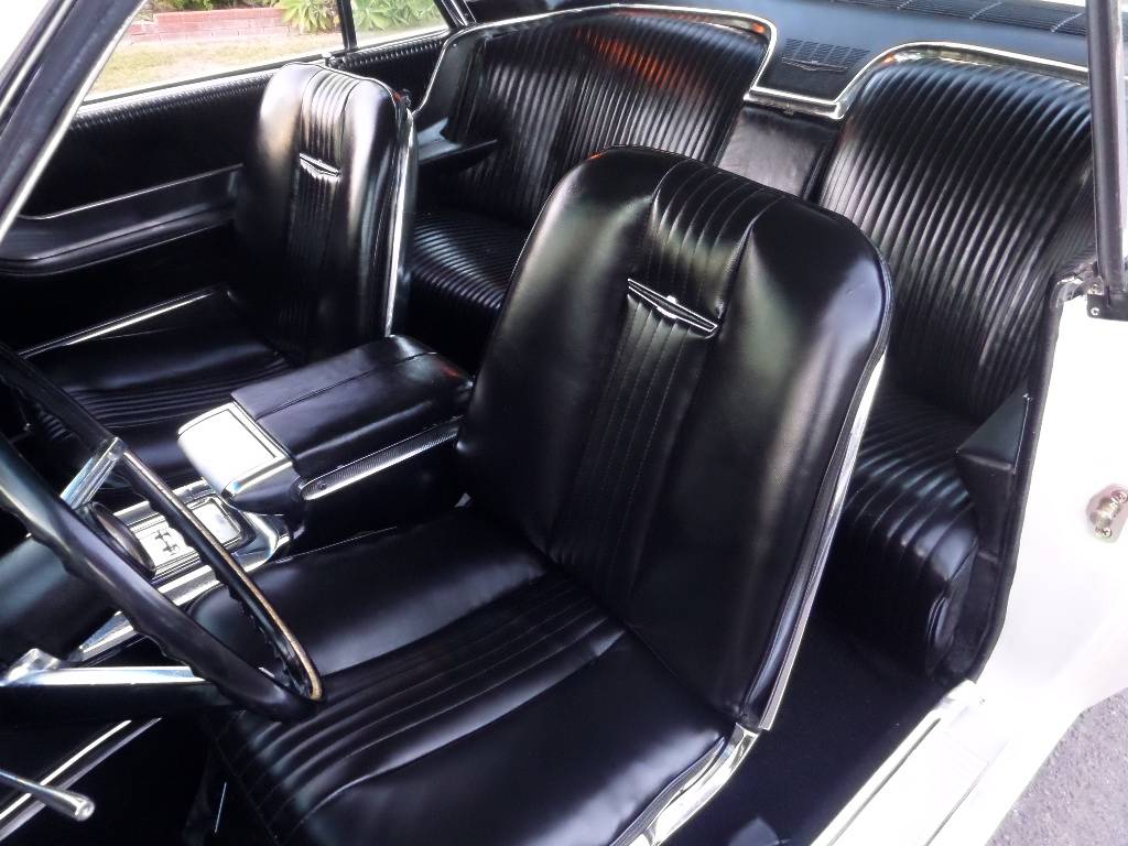 Ford-thunderbird-coupe-1964-13