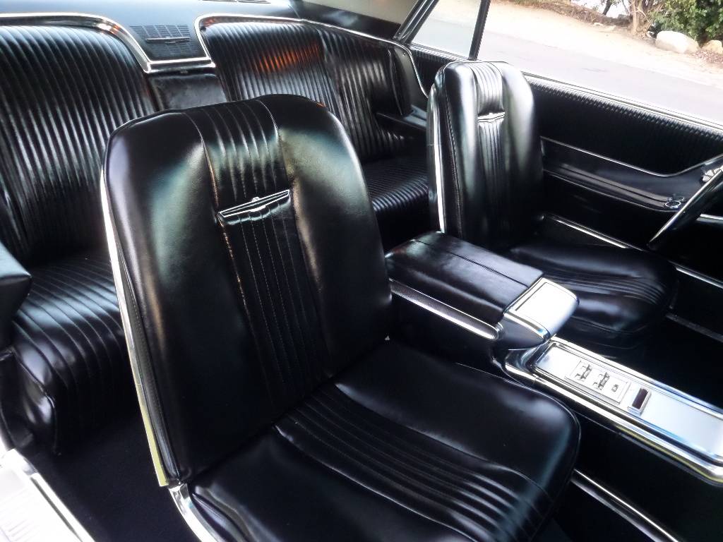 Ford-thunderbird-coupe-1964-18