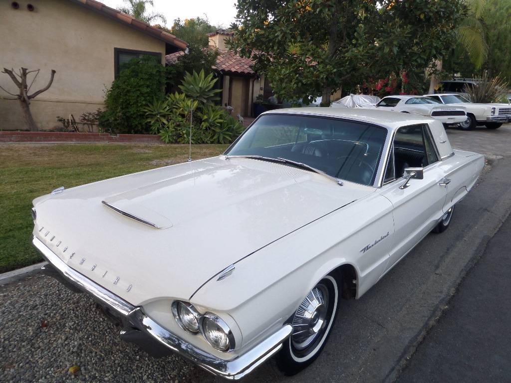 Ford-thunderbird-coupe-1964-3