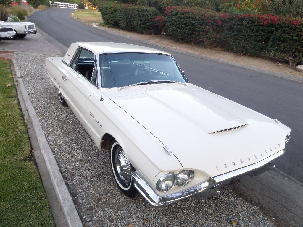 Ford-thunderbird-coupe-1964-4