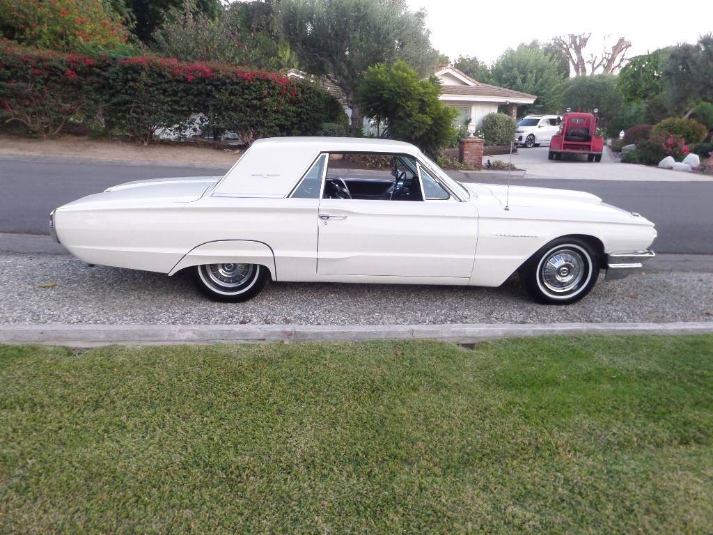 Ford-thunderbird-coupe-1964-6