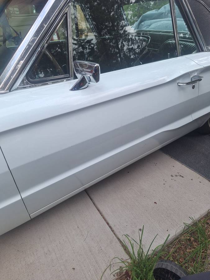Ford-thunderbird-coupe-1965-9