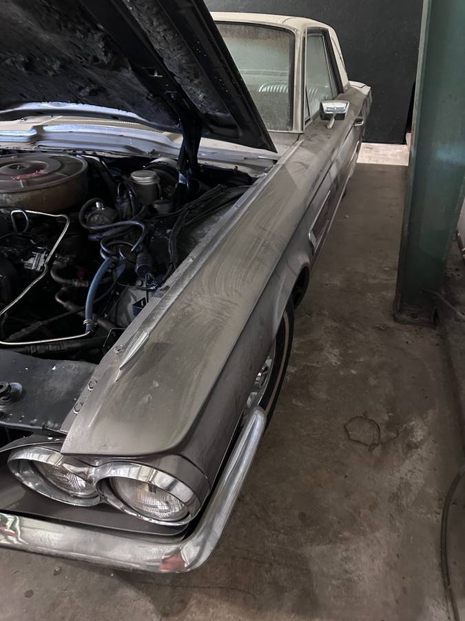 Ford-thunderbird-coupe-1965-grey-8