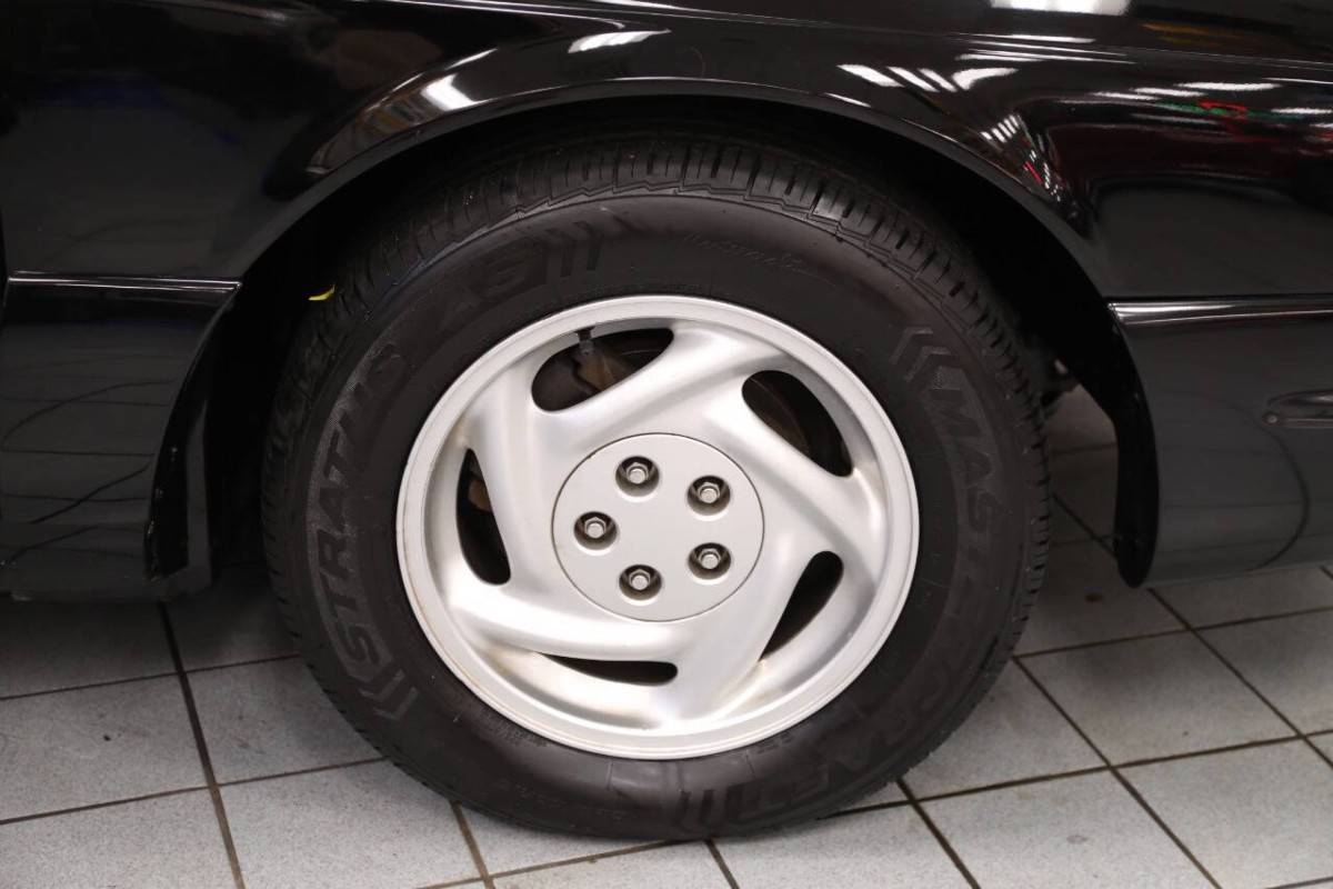 Ford-thunderbird-lx-2dr-coupe-1996-black-3
