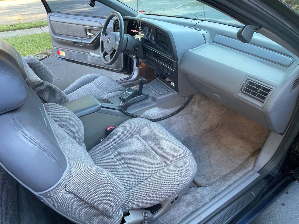 Ford-thunderbird-sc-1993-blue-9