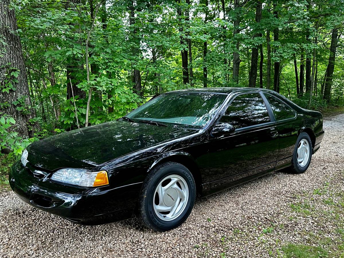 Ford-thunderbird-super-coupe-1994-black-3