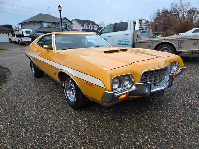 Ford-torino-1972-3