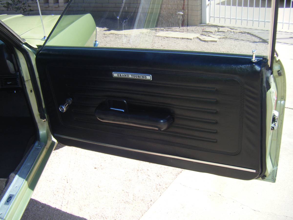 Ford-torino-gt-1968-green-13