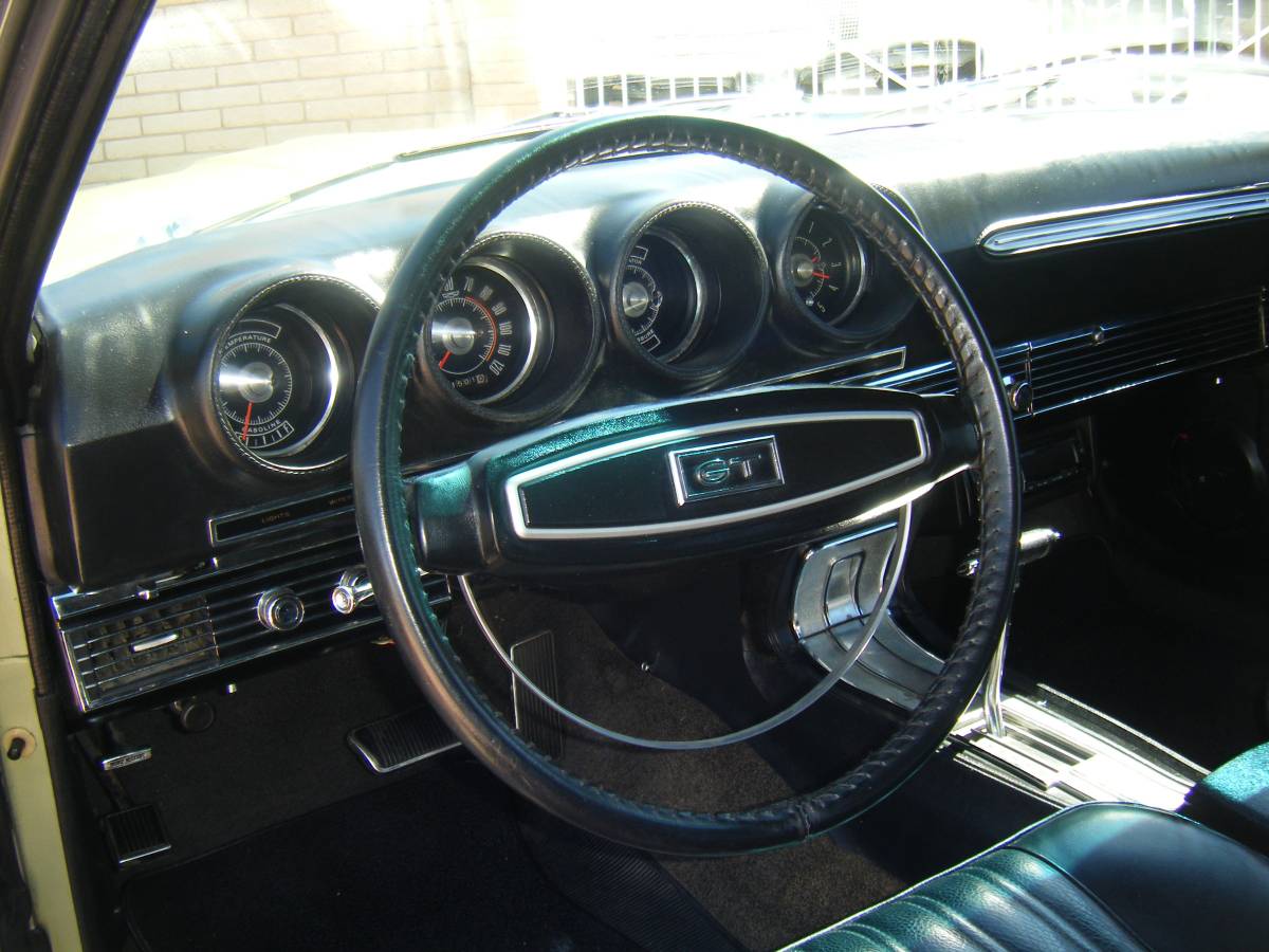 Ford-torino-gt-1968-green-5