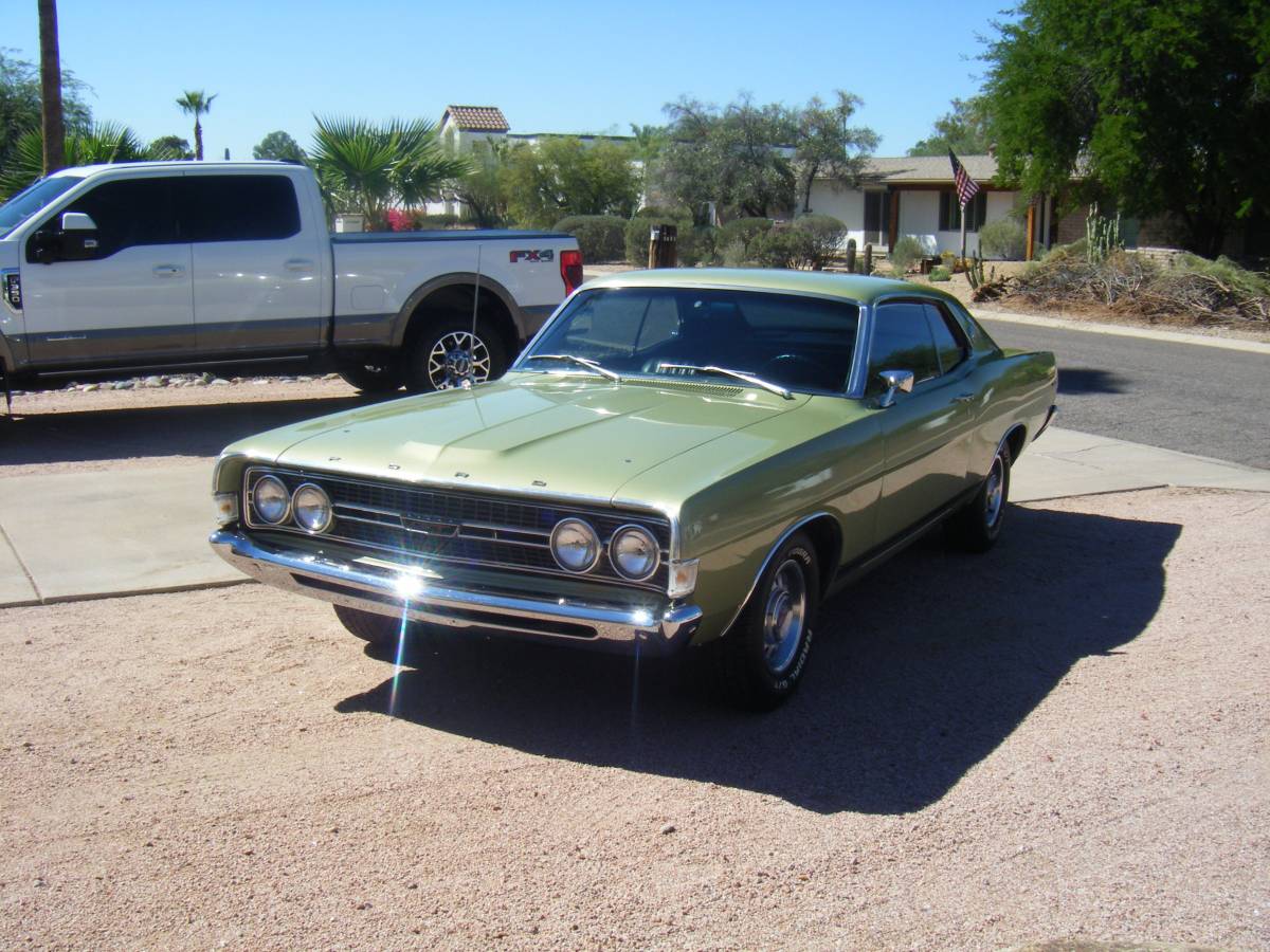 Ford-torino-gt-1968-green