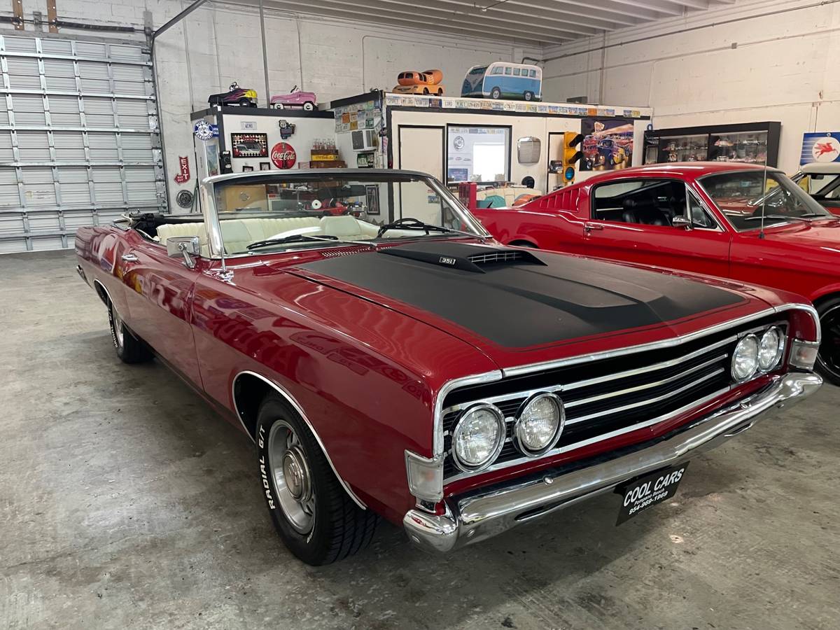Ford-torino-gt-1968-red-1