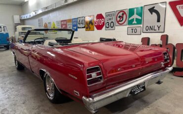 Ford-torino-gt-1968-red-3