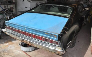 Ford-torino-gt-1970-black-5
