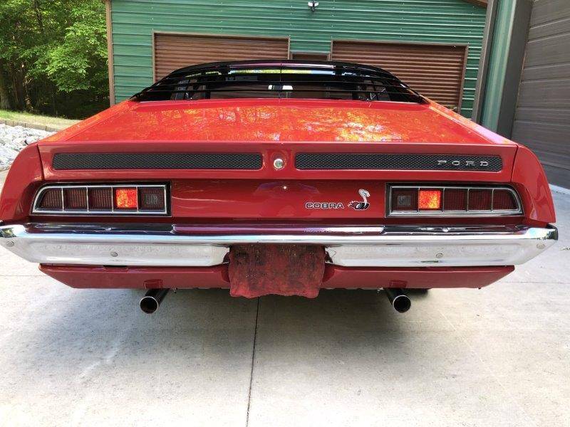 Ford-torino-gt-1970-red-2