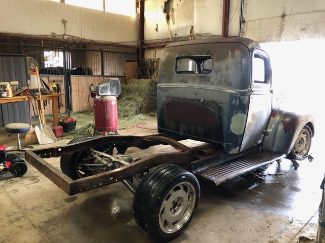 Ford-truck-1942-7