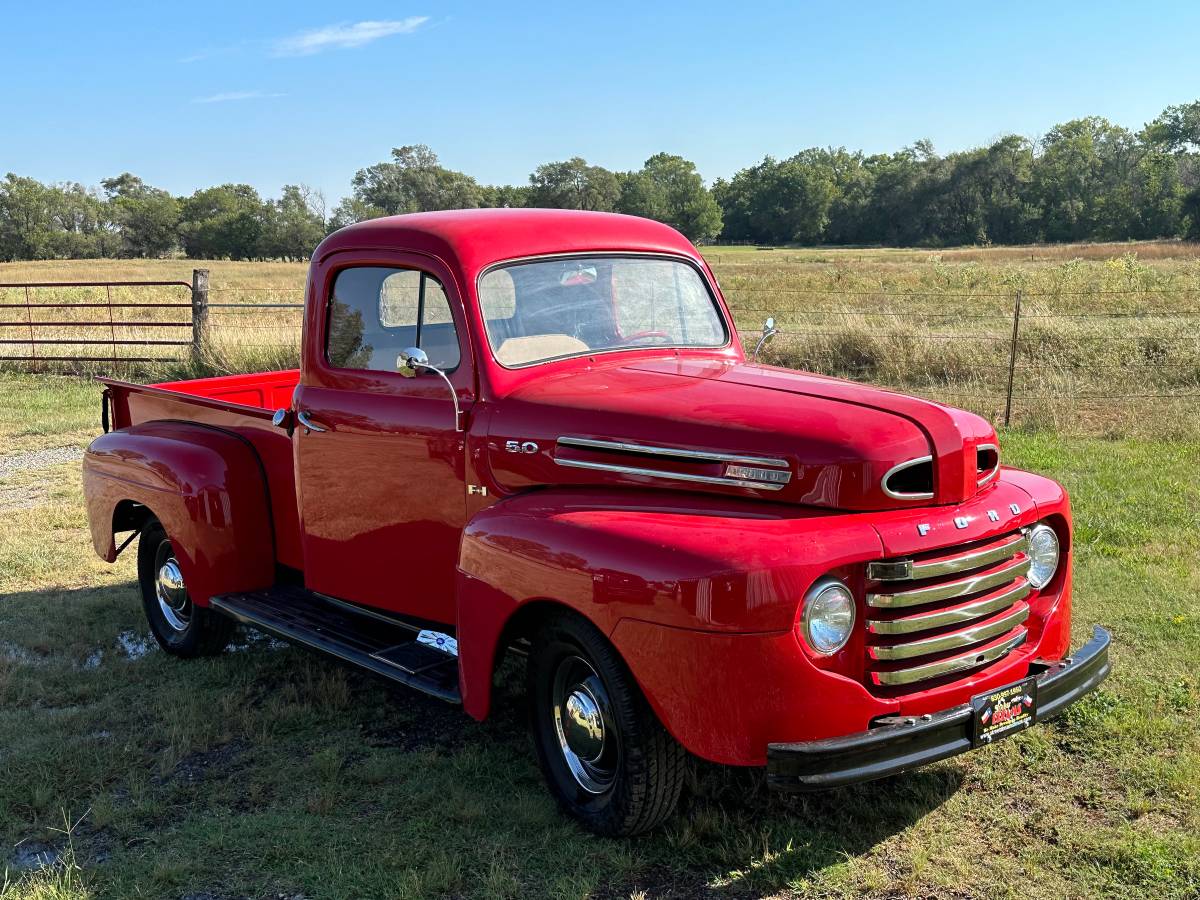 Ford-truck-1948-red-3