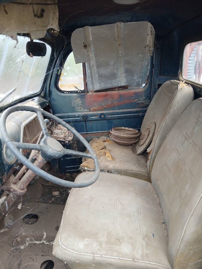 Ford-truck-1951-black-8