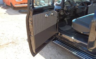 Ford-truck-1956-black-4