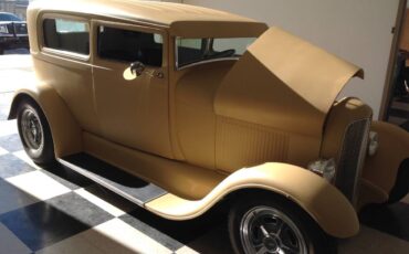 Ford-tudor-1929-yellow-5
