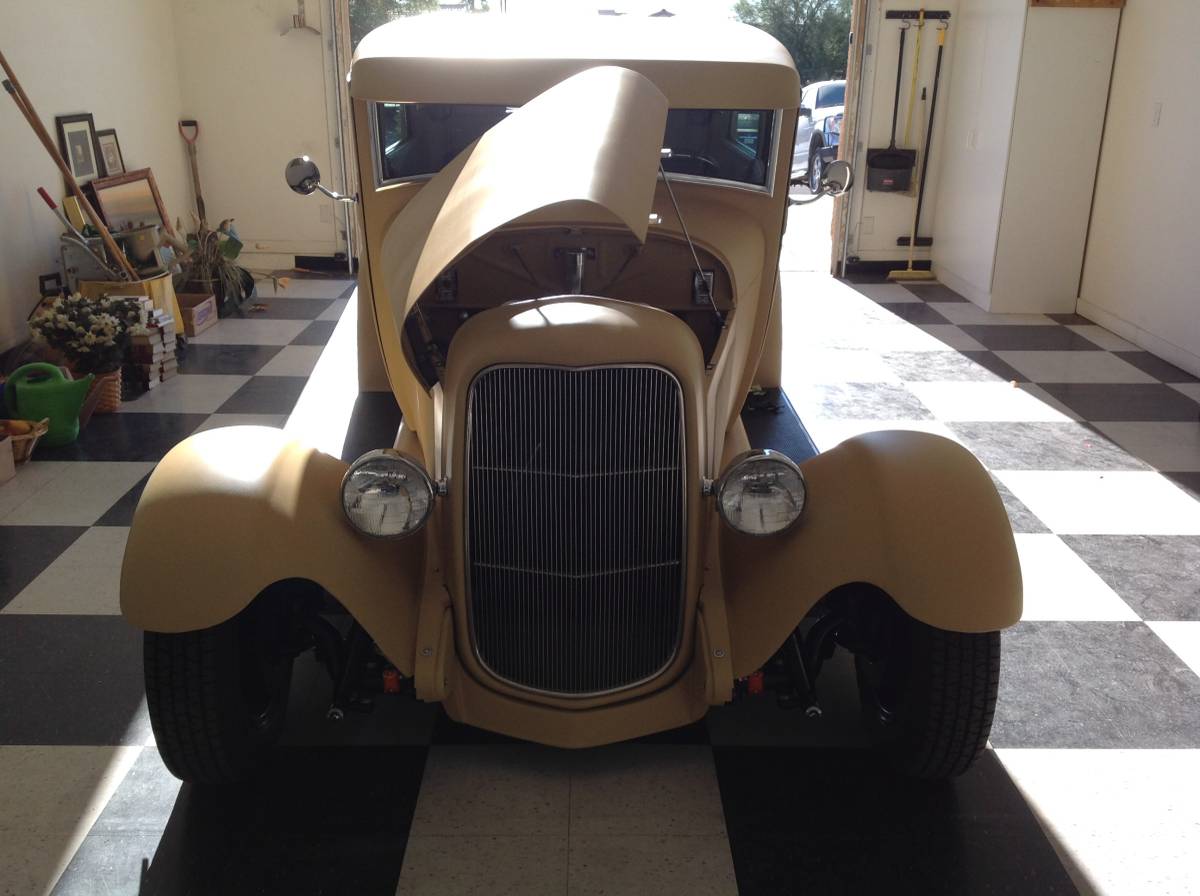 Ford-tudor-1929-yellow-6