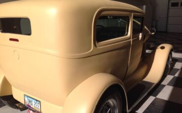 Ford-tudor-1929-yellow-8