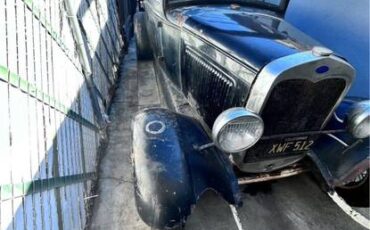 Ford-tudor-model-a-1930