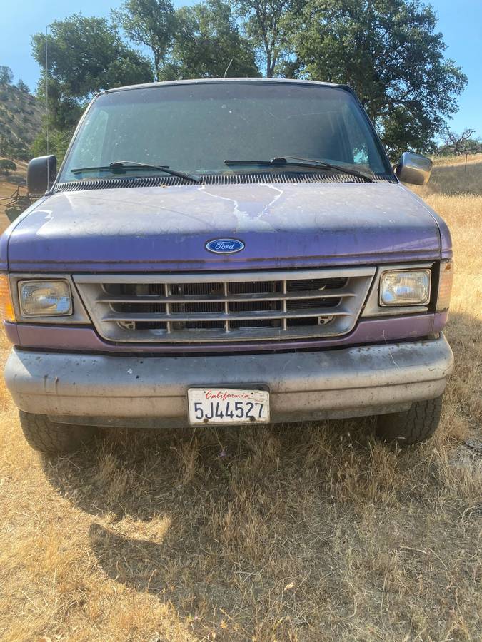 Ford-van-1996-purple-1