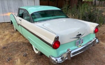 Ford-victoria-1956-custom-4