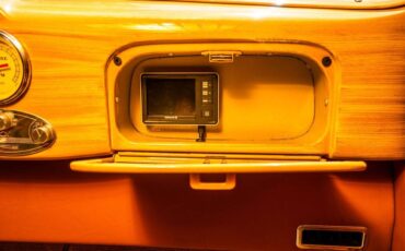 Ford-woody-wagon-1937-10