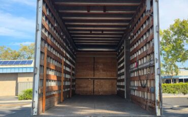 Freightliner-fl60-diesel-1992-white-11