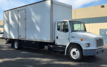 Freightliner-fl60-diesel-1992-white