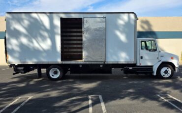 Freightliner-fl60-diesel-1992-white-8