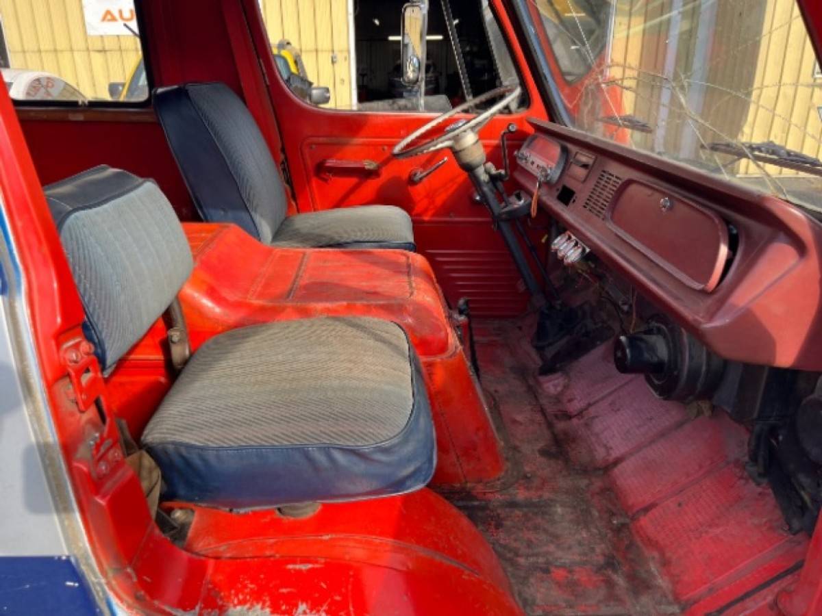 G10-van-1966-blue-17