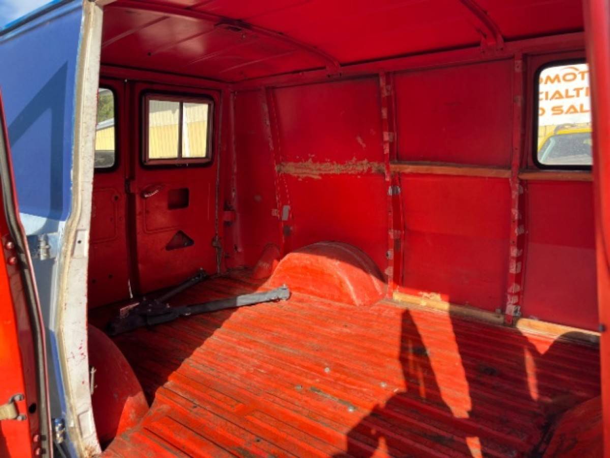 G10-van-1966-blue-5