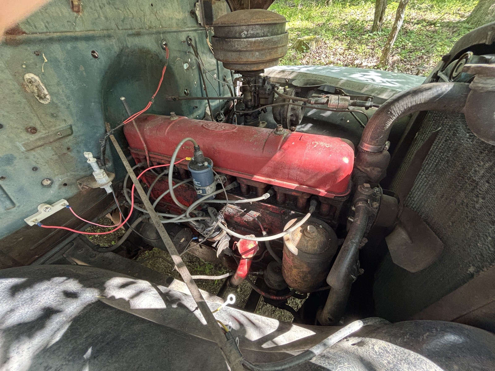 GMC-250-1954-Flatbed-with-hoist-7