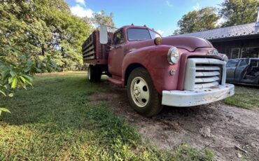 GMC-350-1953-Flatbed-grain-truck-2