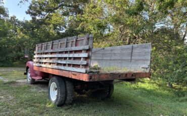 GMC-350-1953-Flatbed-grain-truck-4