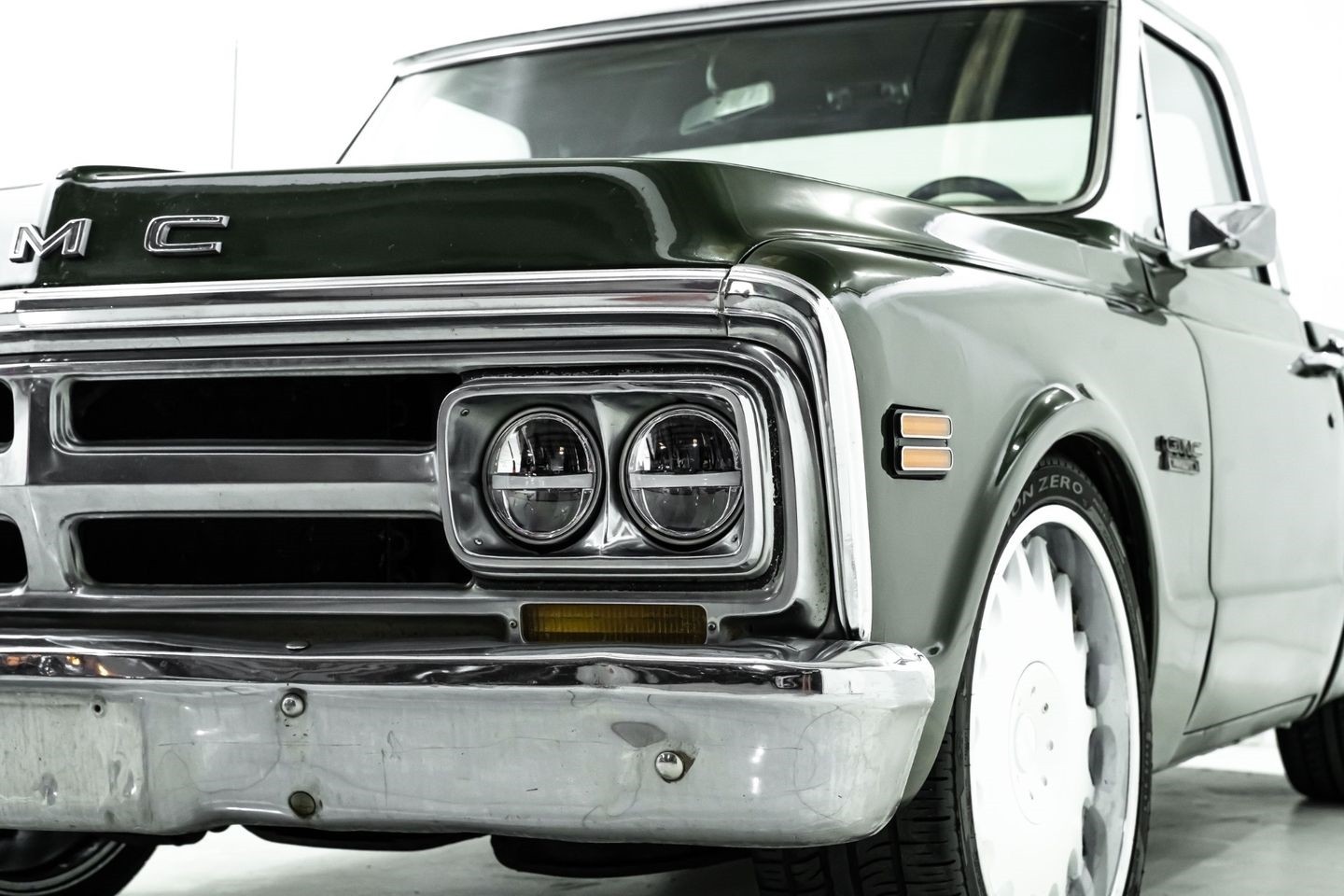GMC-C10-1969-Pickup-Truck-15