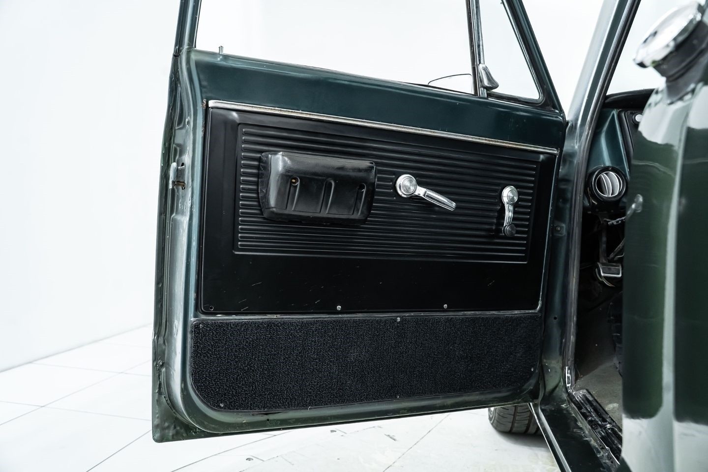 GMC-C10-1969-Pickup-Truck-16