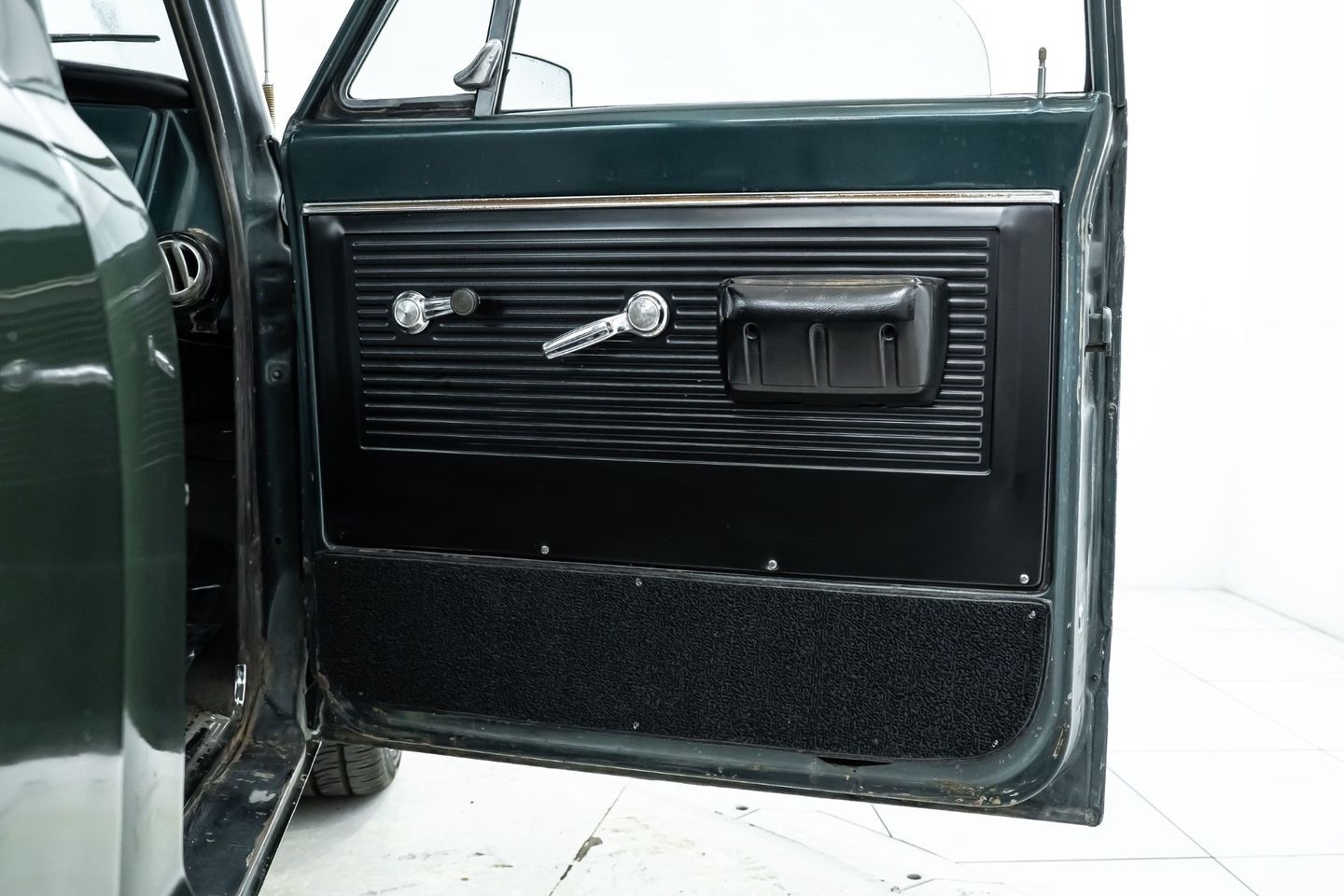 GMC-C10-1969-Pickup-Truck-22