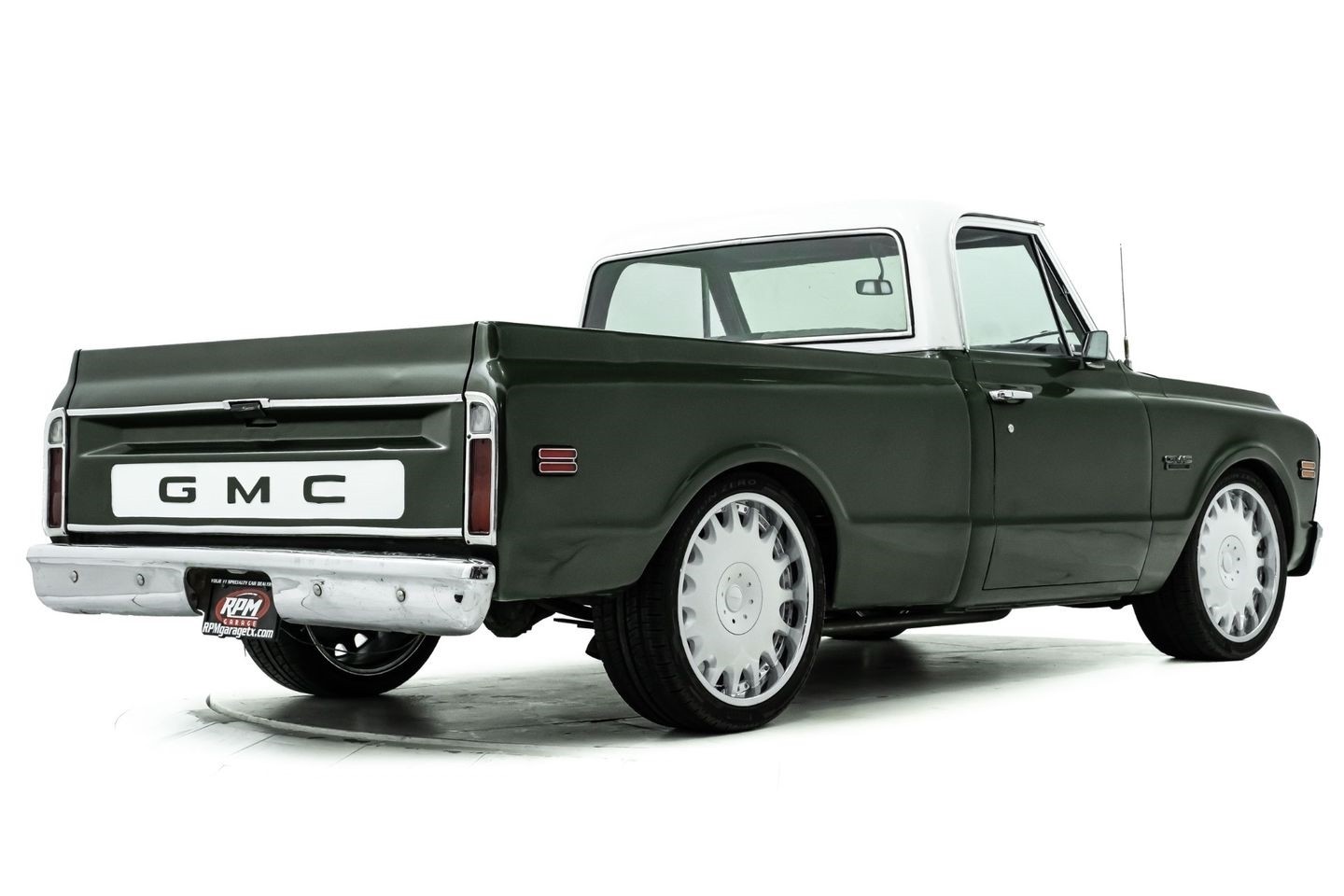 GMC-C10-1969-Pickup-Truck-3