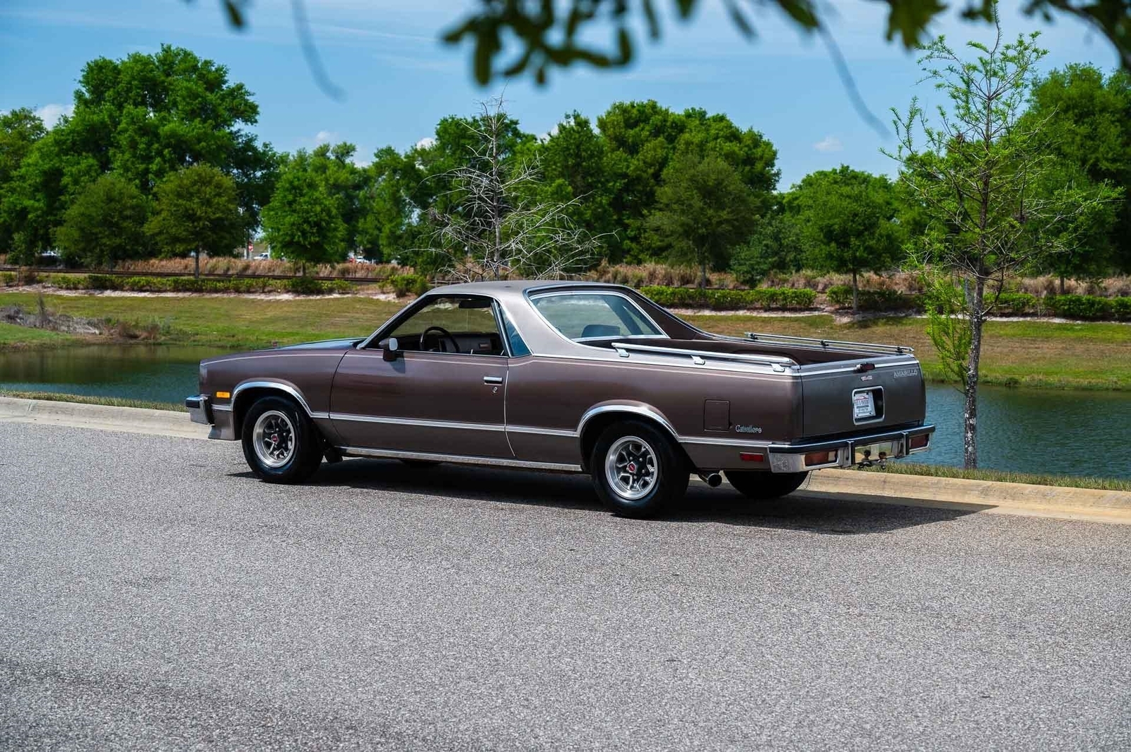 GMC-Caballero-1984-2-Door-20
