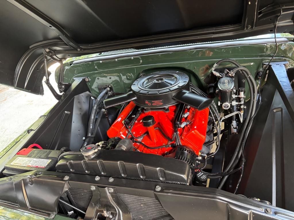 GMC-SUBURBAN-crate-LS3-4L60E-4x4-vintage-ac-pro-bui-1963-23