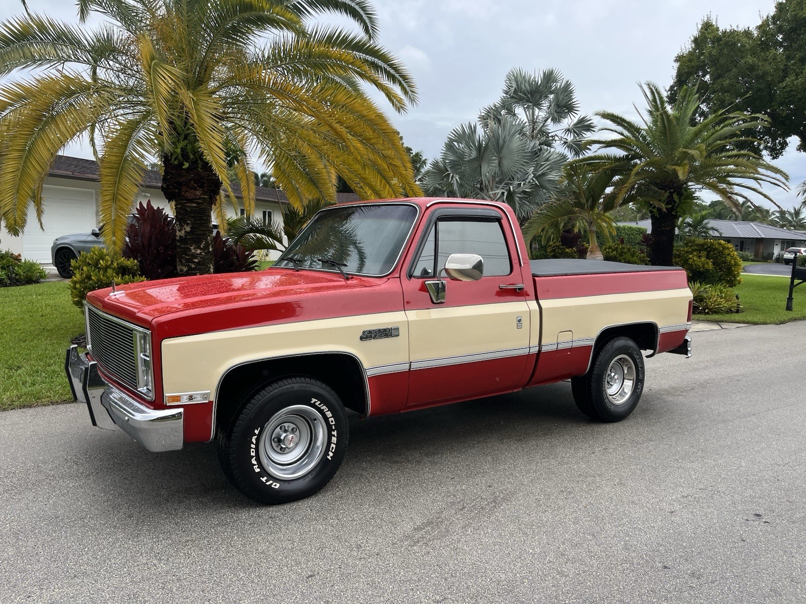 GMC-Sierra-1500-1986-1
