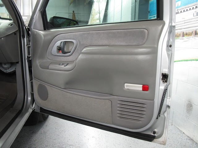 GMC-Sierra-1500-1995-13