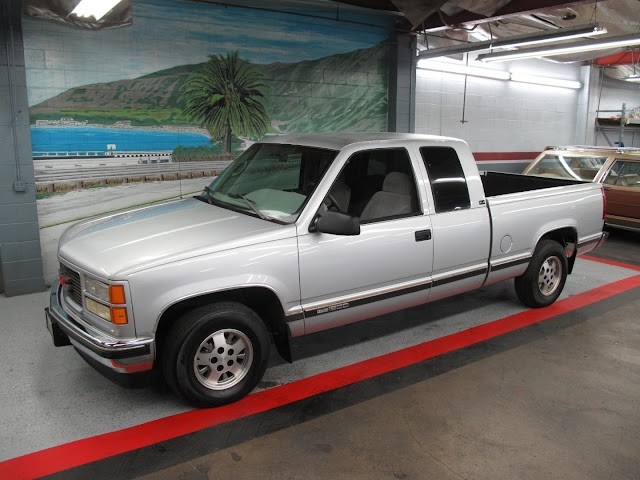 GMC-Sierra-1500-1995-23