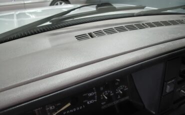 GMC-Sierra-1500-1995-32